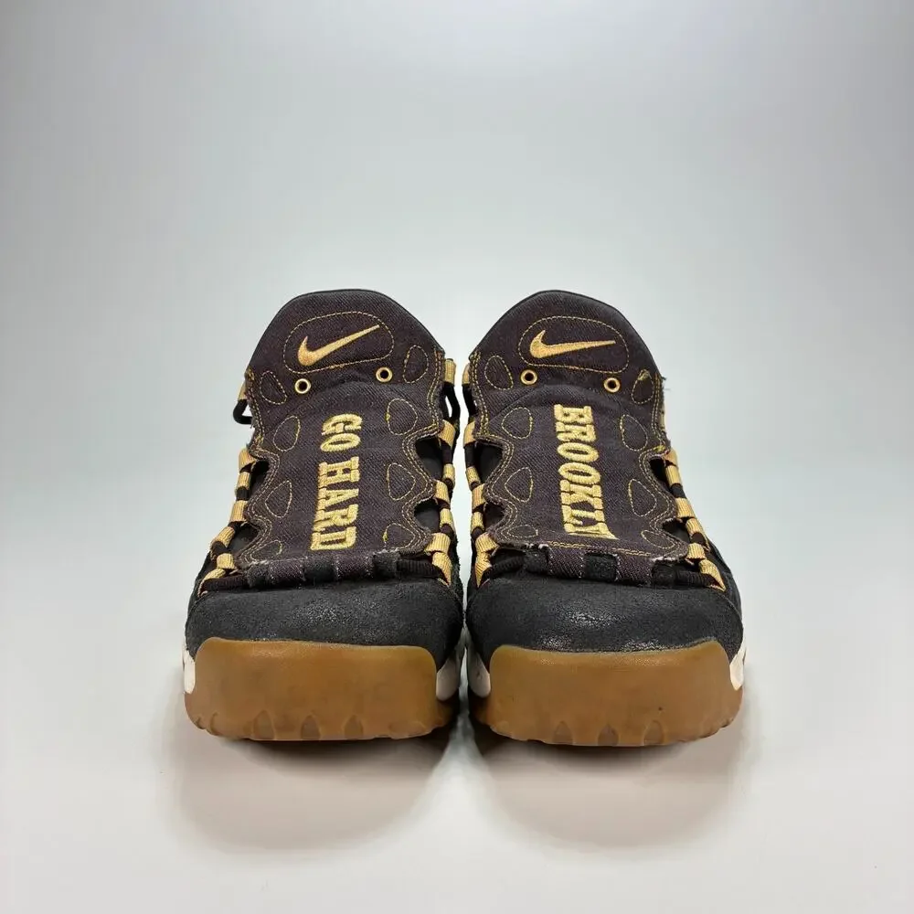 Nike Air More Money NYC Brooklyn Oil Grey Gold Sneakers AR5401-001 Mens Size 9.5